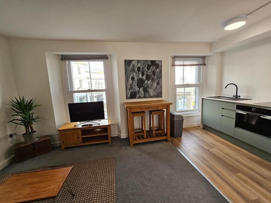 Apartment Beautiful And Bright !! Town/harbour #1 Penzance